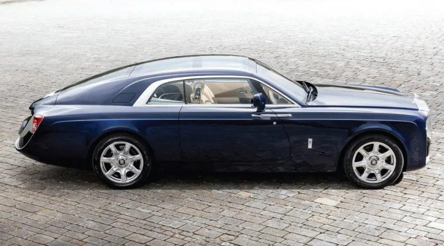 Rolls-Royce Sweptail Luxury