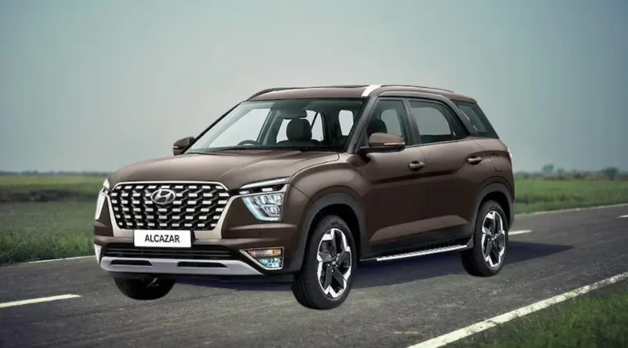 Best 7-Seater SUVs Under Rs 20 Lakh In India: Hyundai Alcazar