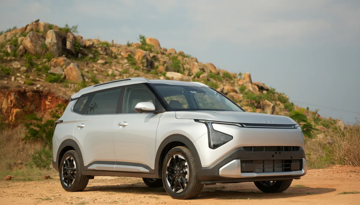 Kia Carens Clavis